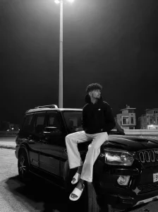 Best Black And White Car Ai Photo Editing Prompts 2026