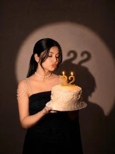 Girls Happy Birthday Ai Photo Editing Prompt