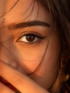 Half Face Ai Photo Editing Prompt