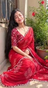 Natural Traditional Outfit Ai Photo Editing Prompt Girls