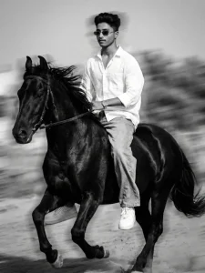 Trending Horse Ai Photo Editing Prompt (2)