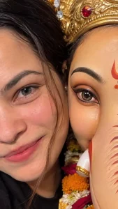 Girls Ganesh Chaturthi Ai Photo Prompt